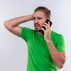 Названивают по поводу чужих долгов: что делать?